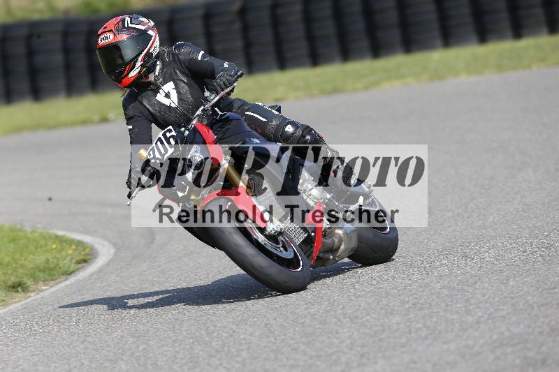 /45 10.08.2025 Plüss Moto Sport ADR/Einsteiger/706